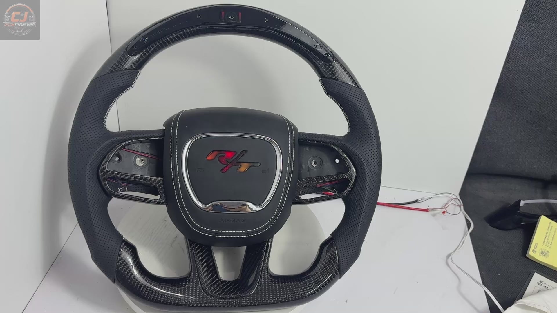 For Dodge Charger, Challenger, Hellcat Charger, Durango SRT, RT GT 2015-2023 Carbon Fiber Steering Wheel - CJ Mod Garage 4